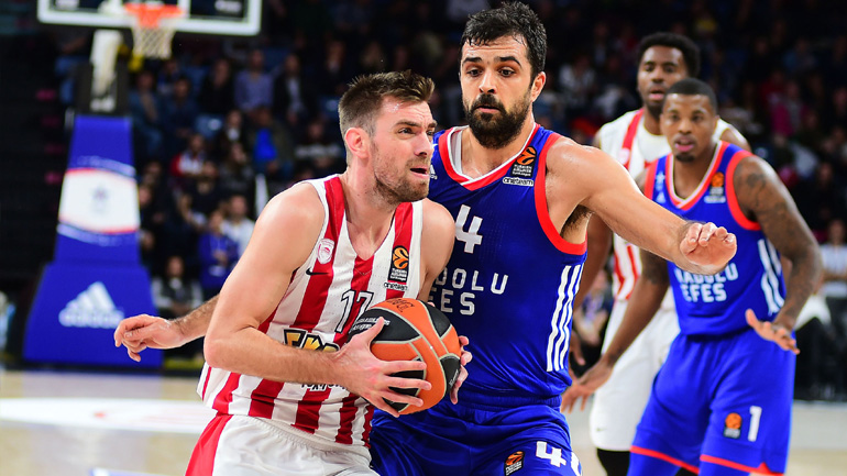 Διάστρεμμα ο Μάντζαρης – Χάνει το ματς με την Ζαλγκίρις