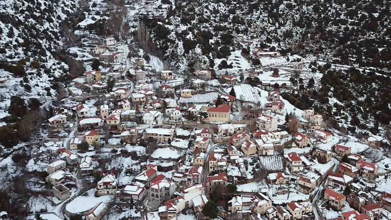 Δείτε το χιονισμένο “Κολοκοτρωνίτσι” στην Αργολίδα από ψηλά Δείτε το χιονισμένο “Κολοκοτρωνίτσι” στην Αργολίδα από ψηλά