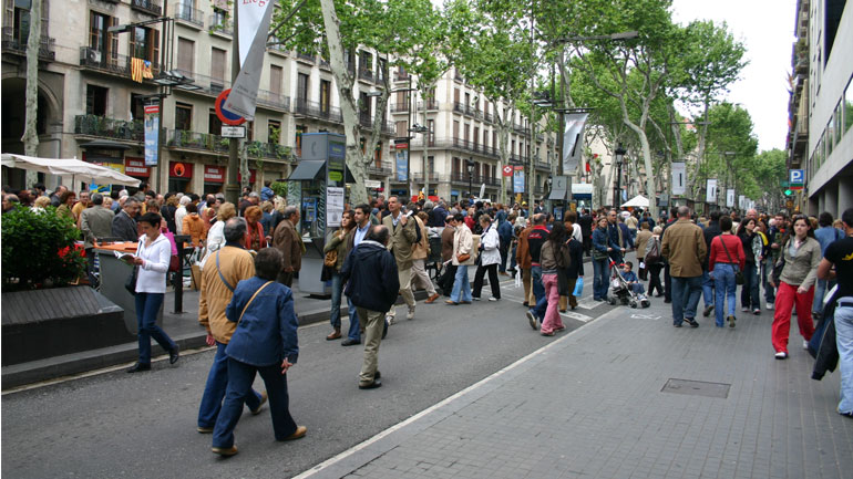 Ισπανία: Ο κατώτατος μισθός θα φθάσει τα 992 ευρώ το 2020