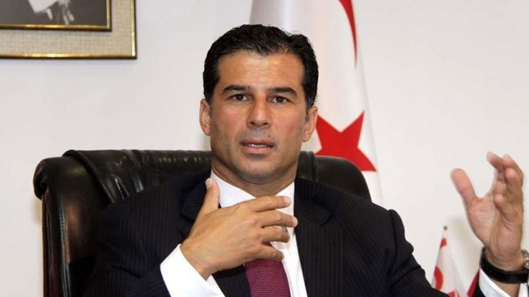 Κύπρος: Έγινε θέμα και πολιτικής συζήτησης το διαζύγιο του ψευδοπρωθυπουργού