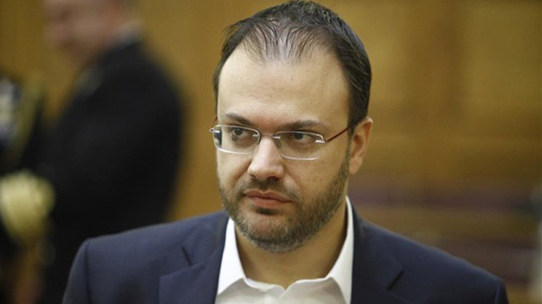 Θανάσης Θεοχαρόπουλος: «Η σύνθετη ονομασία για χρήση έναντι όλων αποτελεί θέση αρχής»