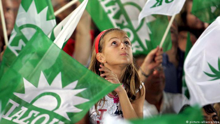 Spiegel: Κρίση στη σοσιαλδημοκρατία – Η περίπτωση του ΠΑΣΟΚ