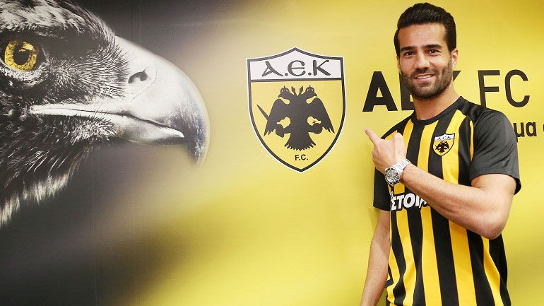 Μασούντ: «Να βοηθήσω την ΑΕΚ να πάρει τον τίτλο»