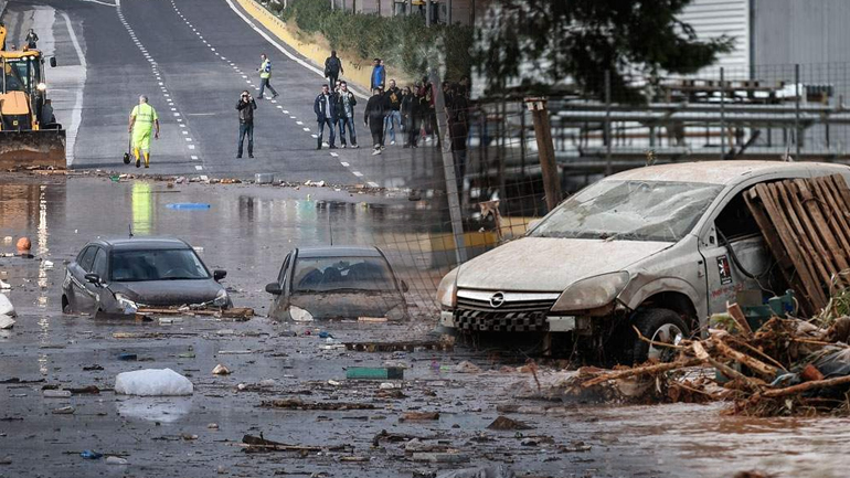 Η γραφειοκρατία καταδίκασε τη Μάνδρα
