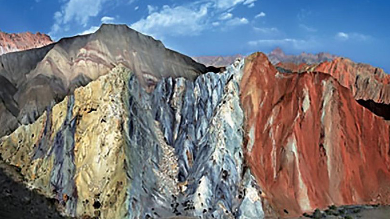 Κίνα: Εγκρίθηκε η κατασκευή «Αρειανού Χωριού» στην επαρχία Τσινγκχάι