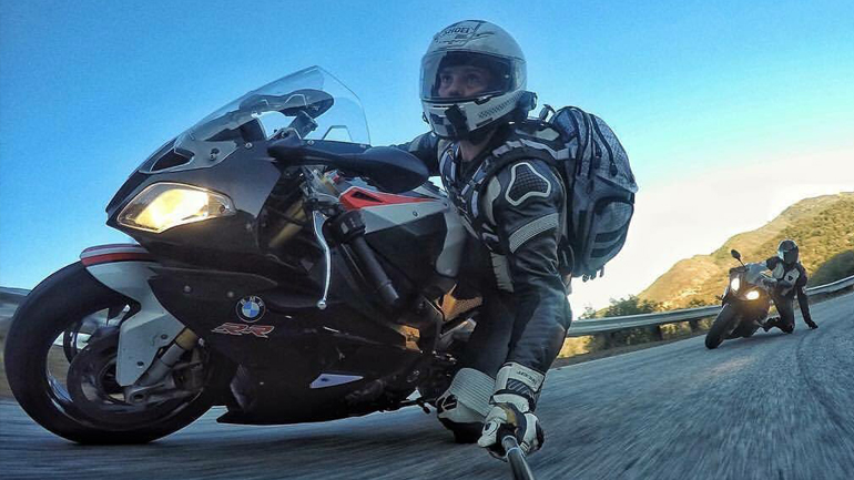 Πώς να ΜΗΝ οδηγείτε τη μοτοσυκλέτα σας στο δρόμο