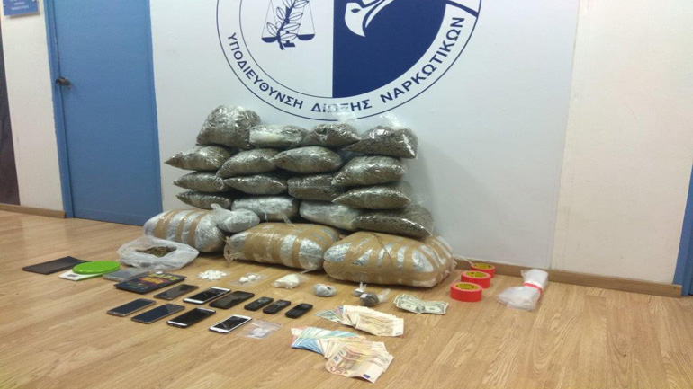 Εξάρθρωση εγκληματικής οργάνωσης που διακινούσε ναρκωτικά