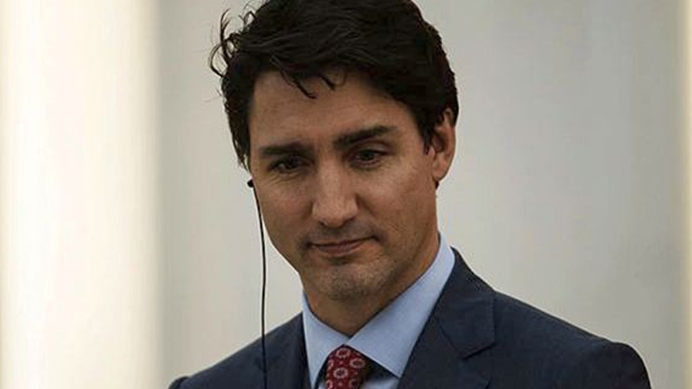 Ο Justin Trudeau στο εξώφυλλο του Attitude