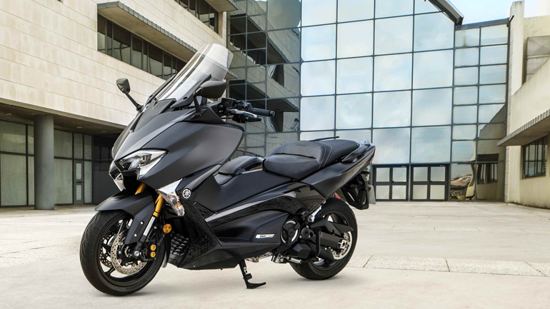 Νέα εμφάνιση, ξανασχεδιασμένο και ελαφρύτερο πλαίσιο, χαμηλότερο συνολικό βάρος, περισσότερος χώρος κάτω από τη σέλα