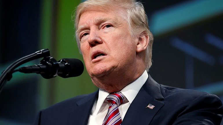 Τραμπ: «Οι Ιρανοί διαμαρτύρονται γιατί η Τεχεράνη χρηματοδοτεί την τρομοκρατία»