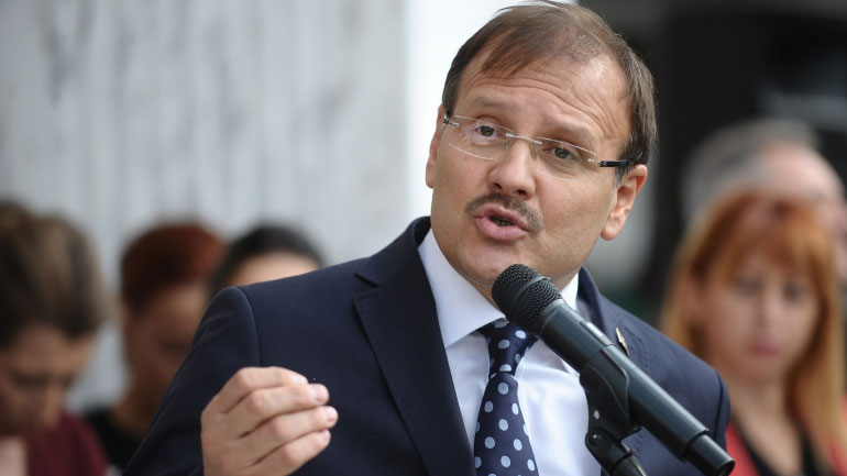 Απειλές χωρίς μέτρο από την Άγκυρα για την υπόθεση ασύλου στον Τούρκο στρατιωτικό Απειλές χωρίς μέτρο από την Άγκυρα για την υπόθεση ασύλου στον Τούρκο στρατιωτικό