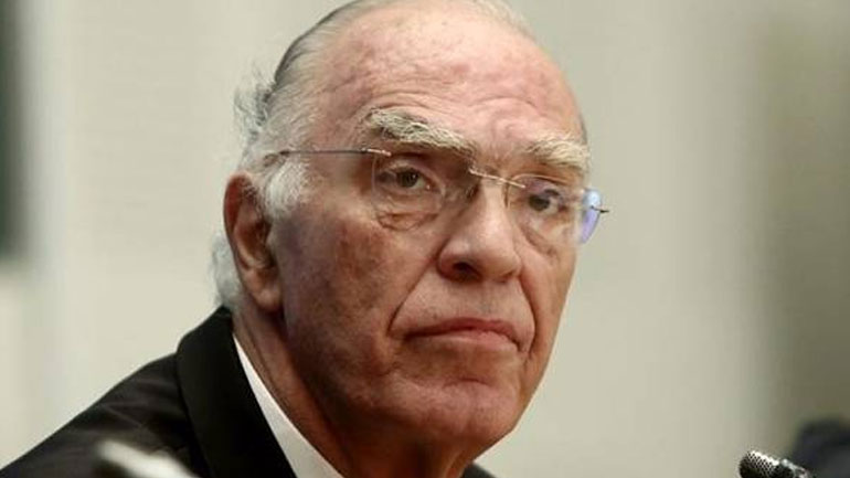 Λεβέντης προς Παυλόπουλο: «Να προσέξετε να μην παραδοθεί το όνομα Μακεδονία στα Σκόπια»