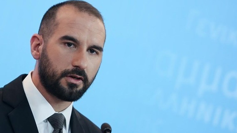 «Η κα Σπυράκη αφού ακούσει την τοποθέτηση της κυβέρνησης να ξαναγράψει τη δήλωσή της» «Η κα Σπυράκη αφού ακούσει την τοποθέτηση της κυβέρνησης να ξαναγράψει τη δήλωσή της»