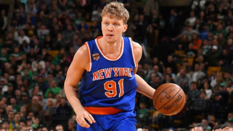 Αρμάνι Μιλάνο: Ντεμπούτο απέναντι στον Ολυμπιακό για τον Κουζμίνσκας