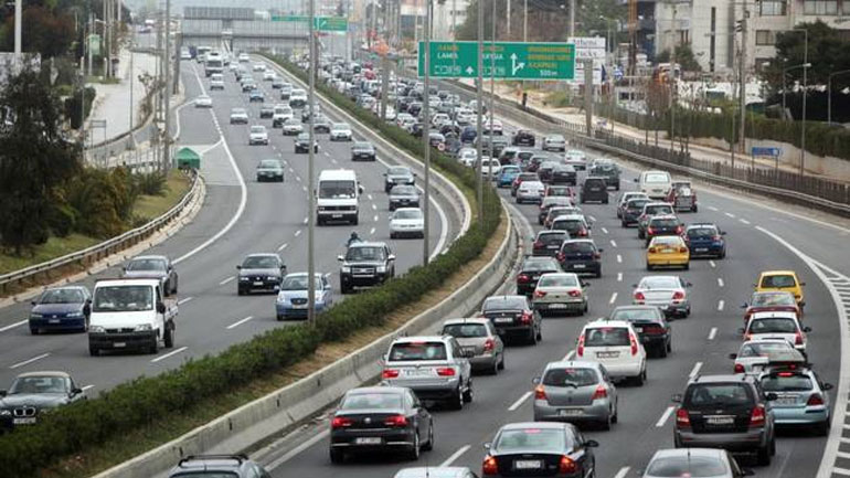 Τελειώνει την Παρασκευή η διορία για την πληρωμή των τελών κυκλοφορίας