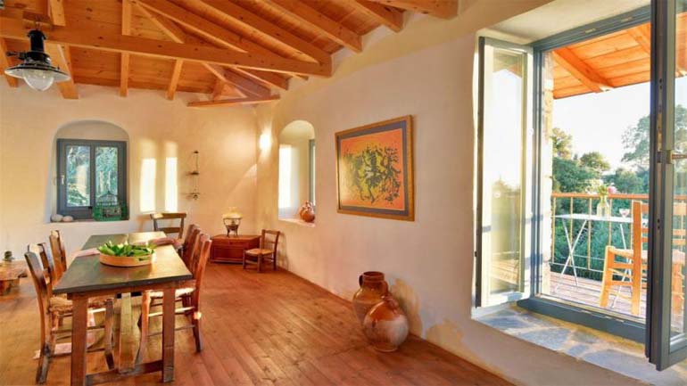 Μάνη: Το πετρόκτιστο του Καζαντάκη και ο Αλέξης Ζορμπάς