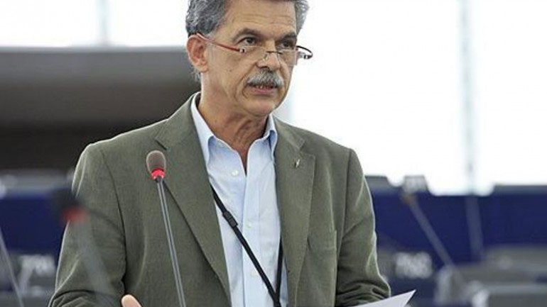 Δανέλλης: «Δεν είπα ότι θα ψήφιζα για Δημοκρατία της Μακεδονίας»