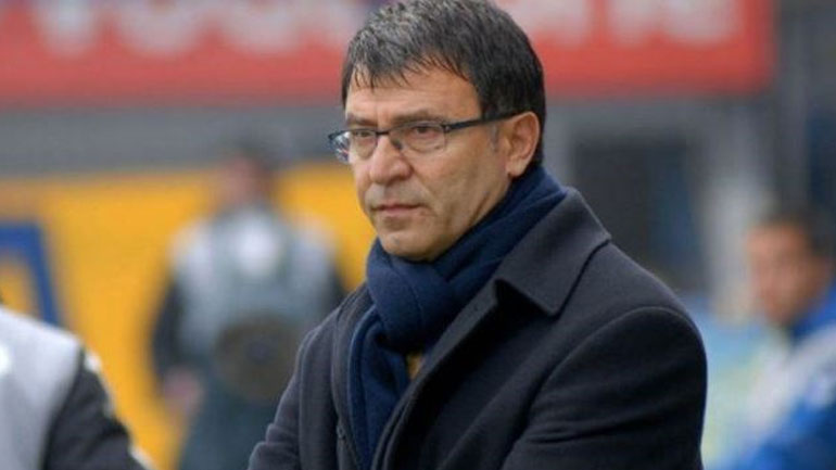 Πίσω από την πλάτη του Λεμονή Πίσω από την πλάτη του Λεμονή