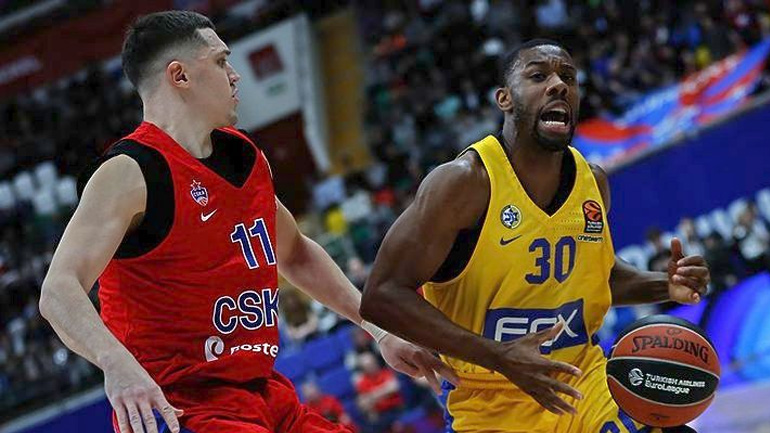 Μπάσκετ: Αμφίβολος με Ολυμπιακό ο Κόουλ