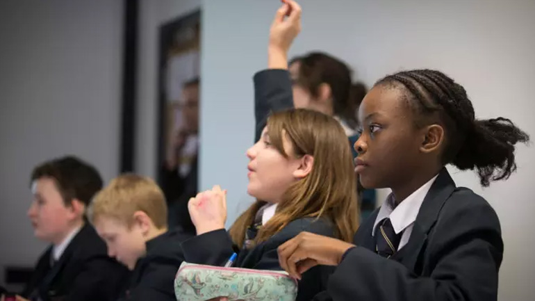 Βρετανία: «Ιδιαίτερα μαθήματα» κινέζικων και αραβικών για τη μετά Brexit εποχή