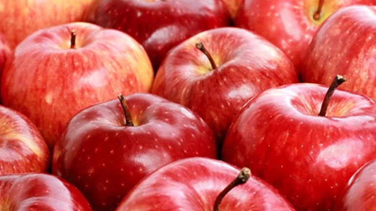 Δεσμεύτηκαν 2,7 τόνοι φρούτα χωρίς ταυτότητα