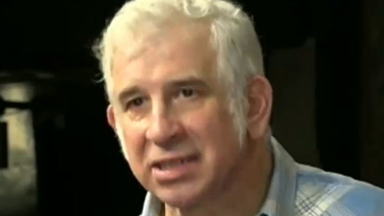 Ο εκνευρισμός του Πέτρου Φιλιππίδη on camera με οπερατέρ