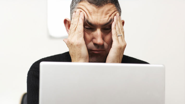 Facebook: Κρύψτε τους ενοχλητικούς από το feed σας