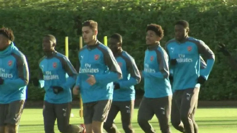 Προπονήθηκε για πρώτη φορά με την Άρσεναλ ο Μαυροπάνος