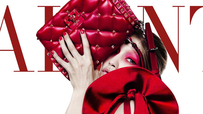 Η Gigi Hadid πρωταγωνιστεί στη νέα καμπάνια του οίκου Valentino!