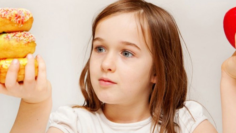 Διαστάσεις επιδημίας παίρνει η παιδική παχυσαρκία