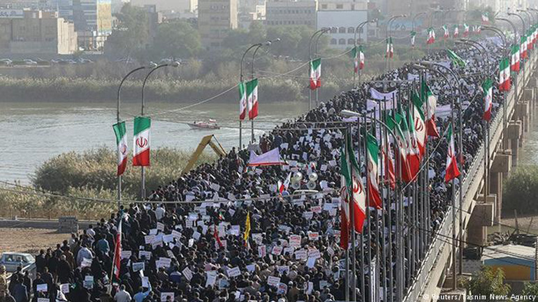 Deutsche Welle: Τι ζητούν οι Ιρανοί διαδηλωτές