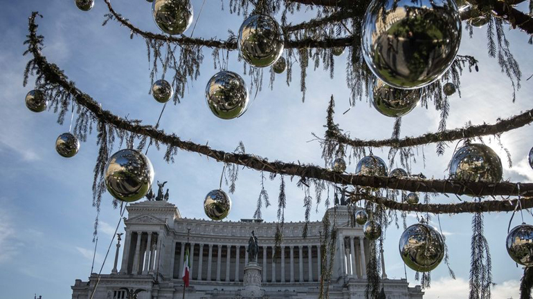 Το αποκαλούμενο «μαδημένο δέντρο» της Ρώμης θα πάρει την θέση του στο μουσείο σύγχρονης τέχνης