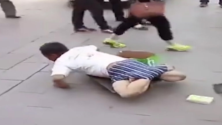 Κίνα: Αποκαλύφθηκε η απάτη ενός «ζητιάνου»