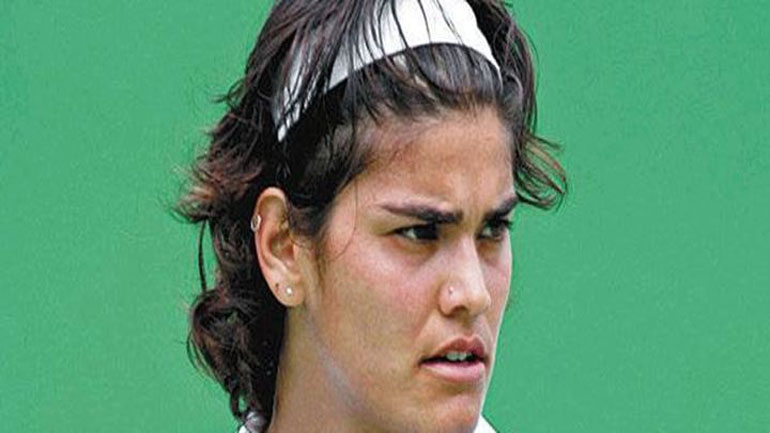 Λένα Δανιηλίδου: Επιβεβαίωσε δημόσια την αποχώρησή της από το Survivor 2