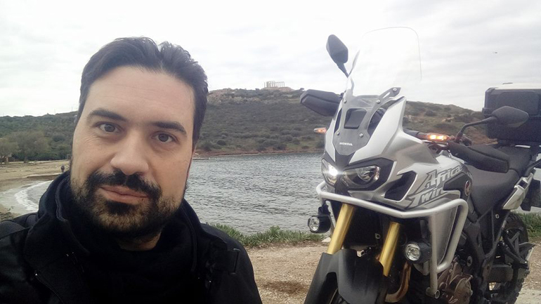 O Νίκος Αρμενάκης