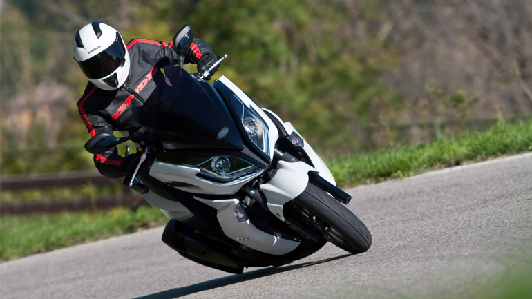 Kymco K-XCT 300i ABS: Έκσταση!