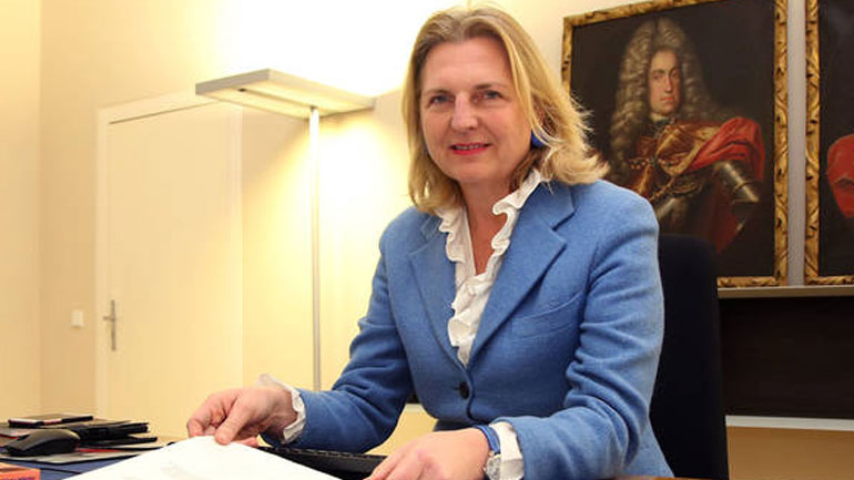 Αυστρία: Δεν τίθεται θέμα προσχώρησης της Βιέννης στην «Ομάδα του Βίσεγκραντ»