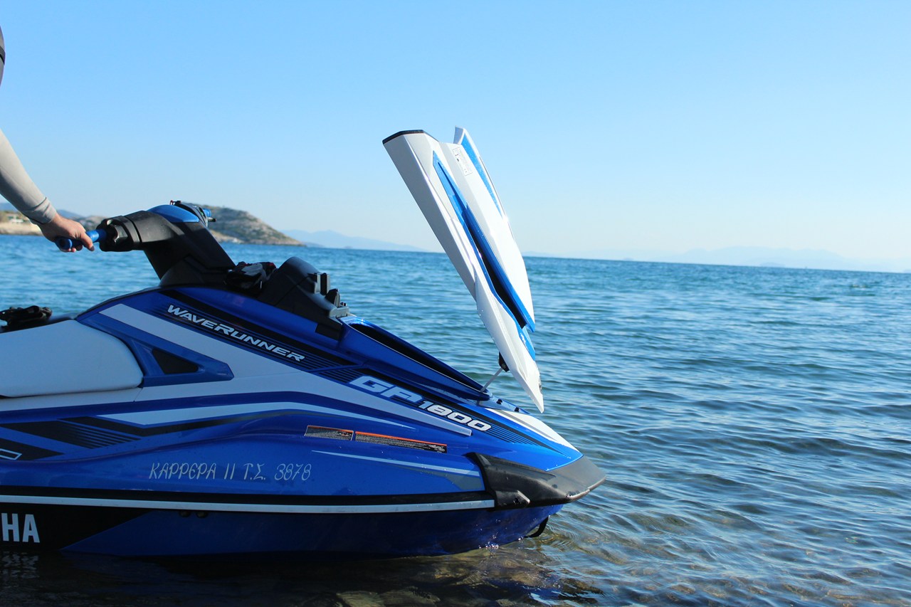 Ο χώρος αποσκευών της πλώρης είναι πολύ μεγάλος...