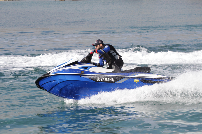 Φυσικά το... παιχνίδι δε λείπει από το μενού!