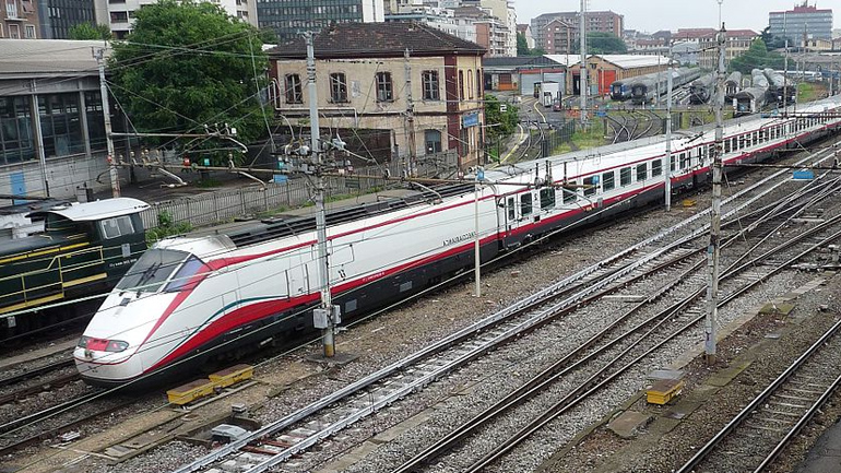 Η πρώτη ιδιωτική εταιρεία στις ελληνικές ράγες