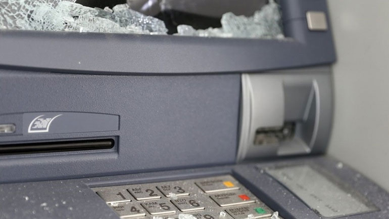 Εξιχνιάστηκε η κλοπή μεγάλου χρηματικού ποσού από ΑΤΜ στο Κάστρο Ηλείας