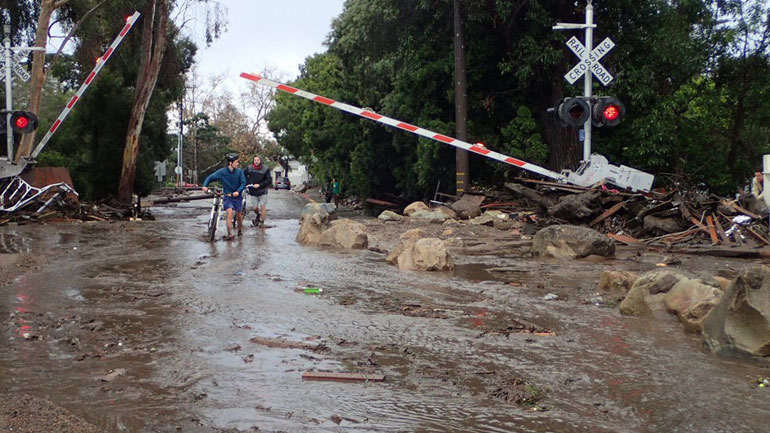 ΗΠΑ: Στους 17 οι νεκροί εξαιτίας των κατολισθήσεων λάσπης στη νότια Καλιφόρνια