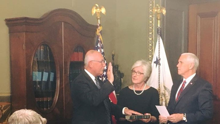 Ολλανδία: Συγγνώμη ζητεί ο νέος πρέσβης των ΗΠΑ για τις δηλώσεις που είχε κάνει για τους μουσουλμάνους