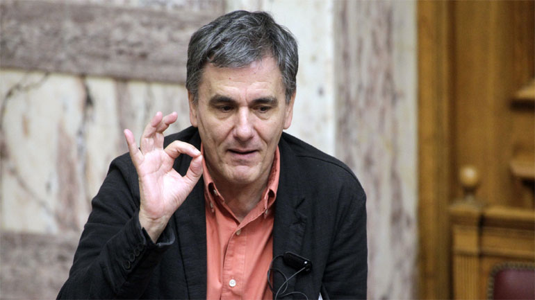 Τσακαλώτος κατά ΝΔ: «Πελατειακή η πολιτική της για τρίτεκνους και πολύτεκνους»