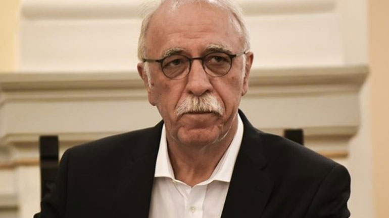 Βίτσας: Την ευθύνη της διαπραγμάτευσης για την ονομασία της ΠΓΔΜ την έχει η κυβέρνηση