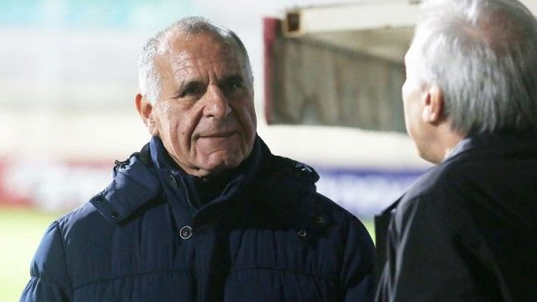 Κωνσταντίνου: «Δεν έπρεπε να ξεκινήσει το ματς»