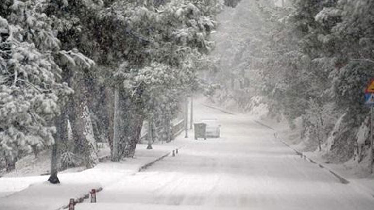 Κυκλοφοριακά προβλήματα σε αρκετές περιοχές της χώρας λόγω κακοκαιρίας