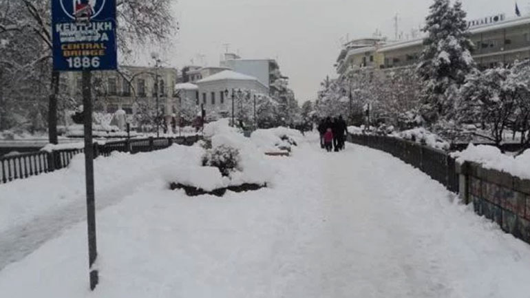 Περίπου στο ένα μέτρο έχει φτάσει το χιόνι σε ορεινές περιοχές του Νομού Τρικάλων