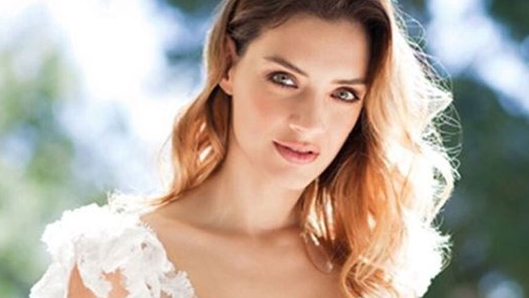 Μαρία Ένεζλη: «Έφυγα από την τηλεόραση γιατί θα συνέχιζα με χάπια ή θα βρισκόμουν στο τρελοκομείο»