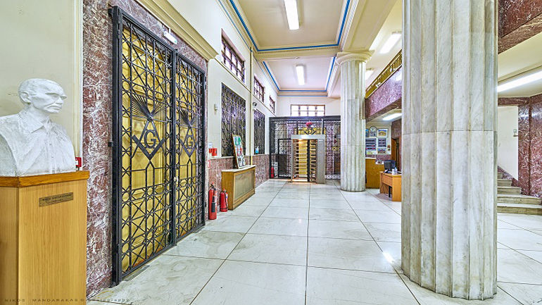 Οι Μασόνοι ψάχνουν μέλη με «αγγελία» στο facebook Οι Μασόνοι ψάχνουν μέλη με «αγγελία» στο facebook